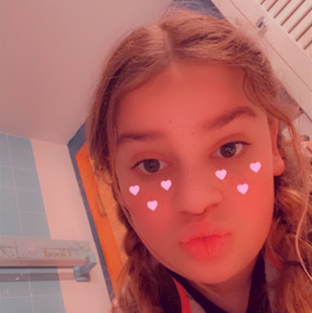 Meet your Posher, Juliana